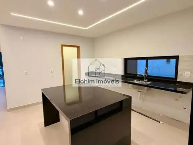 Casa / Sobrado em Condomínio para Venda em Macaé/RJ Lagoa 3 Quartos