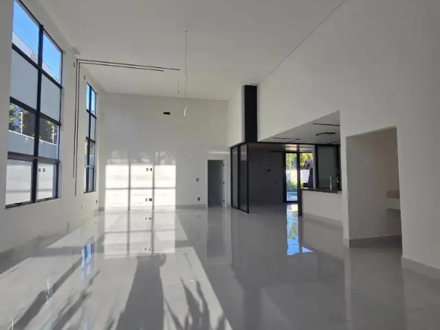 Casa / Sobrado em Condomínio para Venda em Macaé/RJ Lagoa 3 Quartos