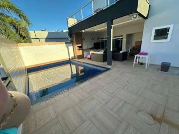Casa / Sobrado em Condomínio para Venda em Macaé/RJ Lagoa 4 Quartos
