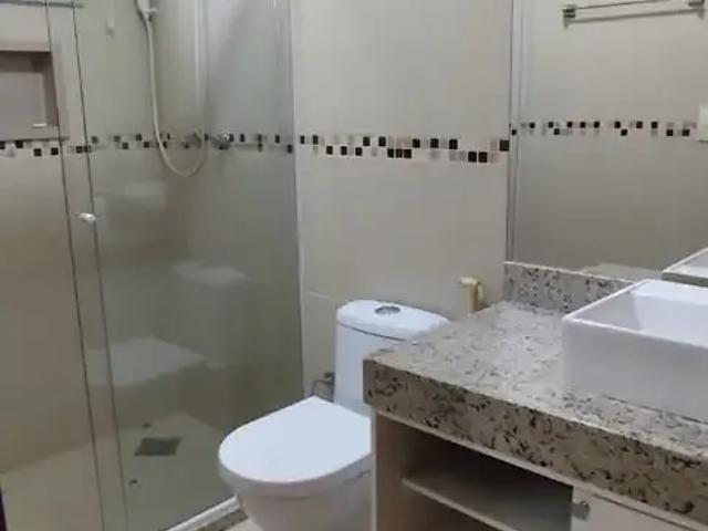 Casa / Sobrado em Condomínio para Locação em Macaé/RJ Lagoa 4 Quartos