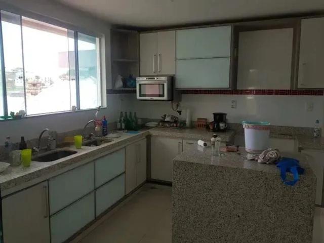 Casa / Sobrado em Condomínio para Venda em Macaé/RJ Lagoa 4 Quartos