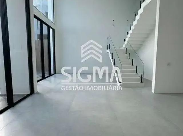 Casa / Sobrado em Condomínio para Venda em Macaé/RJ Lagoa 5 Quartos