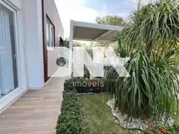 Casa / Sobrado em Condomínio para Venda em Macaé/RJ Sol e Mar 3 Quartos