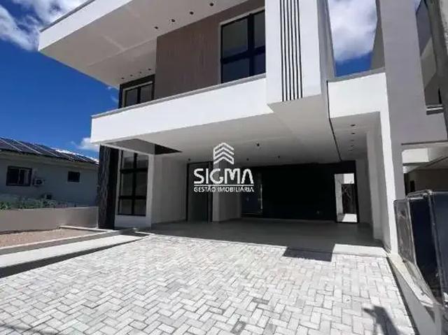 Casa / Sobrado em Condomínio para Venda em Macaé/RJ Vale dos Cristais 4 Quartos