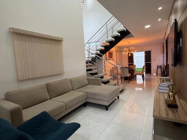 Casa / Sobrado em Condomínio para Venda em Maceió/AL Antares 3 Quartos