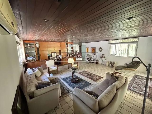 Casa / Sobrado em Condomínio para Venda em Maceió/AL Jardim Petrópolis 4 Quartos