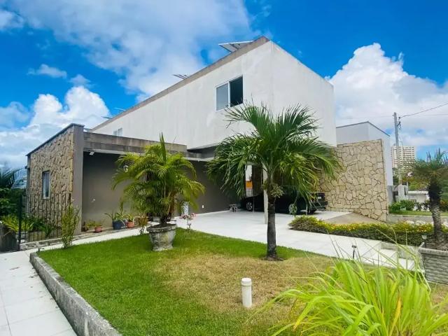 Casa / Sobrado em Condomínio para Venda em Maceió/AL São Jorge 5 Quartos