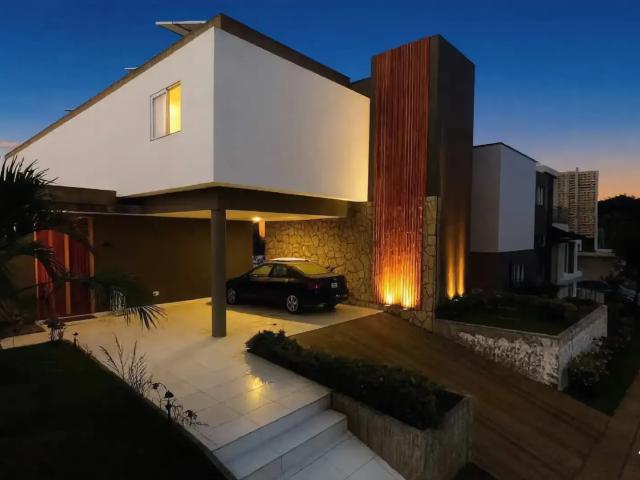 Casa / Sobrado em Condomínio para Venda em Maceió/AL São Jorge 1 Quartos
