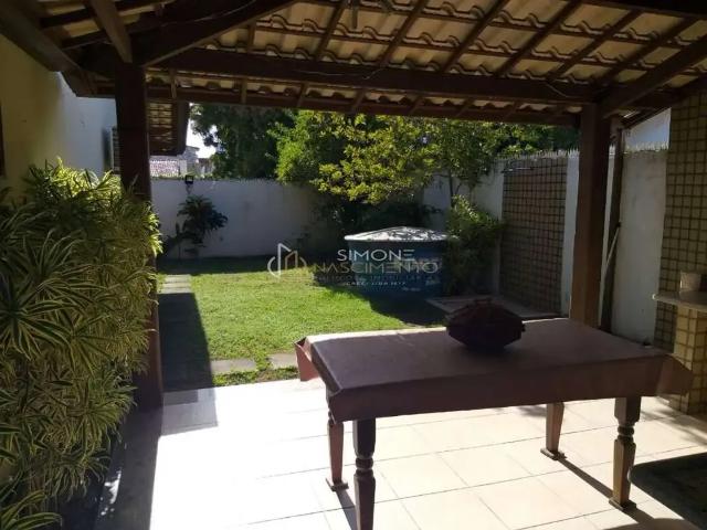 Casa / Sobrado em Condomínio para Venda em Madre de Deus/BA Centro 4 Quartos