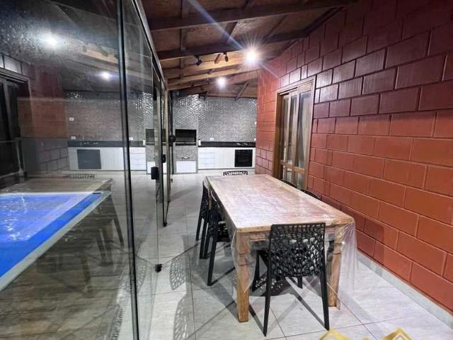 Casa / Sobrado em Condomínio para Venda em Mairinque/SP Moreiras 2 Quartos
