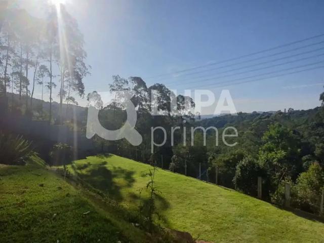 Casa / Sobrado em Condomínio para Venda em Mairiporã/SP Alpes da Cantareira 4 Quartos