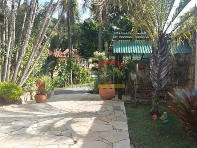 Casa / Sobrado em Condomínio para Venda em Mairiporã/SP Cumbari 4 Quartos