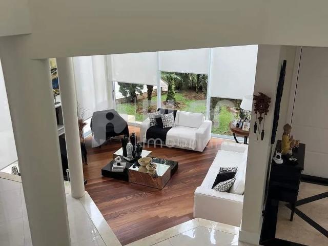 Casa / Sobrado em Condomínio para Venda em Mairiporã/SP Roseira 4 Quartos