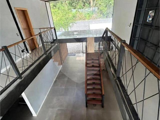 Casa / Sobrado em Condomínio para Venda em Mairiporã/SP Serra da Cantareira 4 Quartos