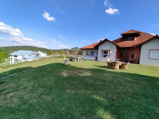 Casa / Sobrado em Condomínio para Venda em Mairiporã/SP Serra da Cantareira 4 Quartos
