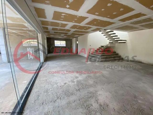 Casa / Sobrado em Condomínio para Venda em Mairiporã/SP Zona Rural 4 Quartos