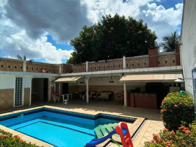 Casa / Sobrado em Condomínio para Venda em Manaus/AM Aleixo 5 Quartos