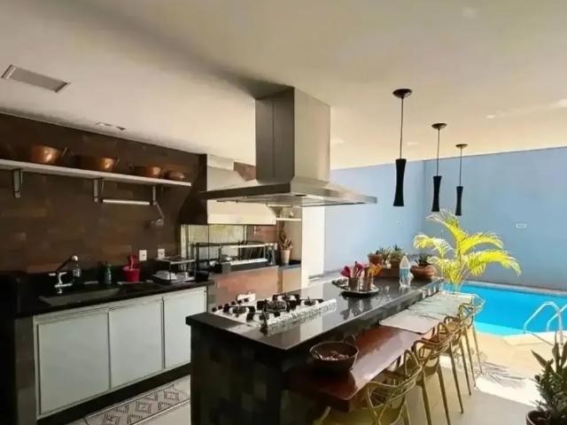 Casa / Sobrado em Condomínio para Venda em Manaus/AM Dom Pedro I 4 Quartos