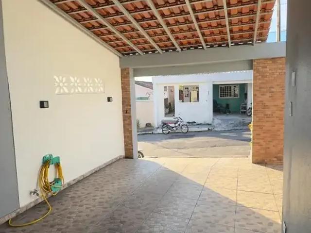 Casa / Sobrado em Condomínio para Venda em Manaus/AM Lírio do Vale 3 Quartos