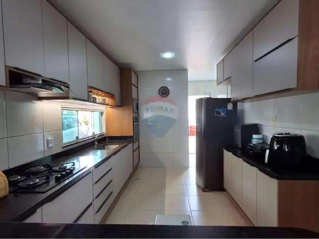Casa / Sobrado em Condomínio para Venda em Manaus/AM São José Operário 3 Quartos