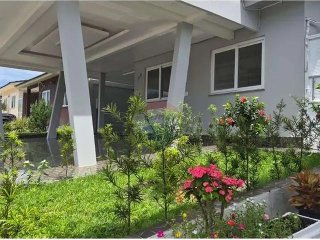Casa / Sobrado em Condomínio para Venda em Manaus/AM Tarumã 3 Quartos