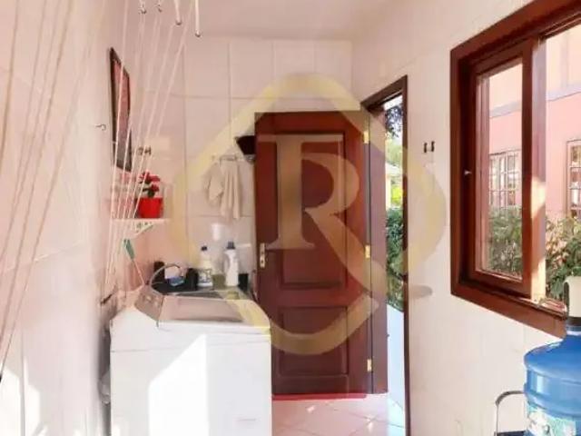 Casa / Sobrado em Condomínio para Venda em Mangaratiba/RJ Sahy 4 Quartos