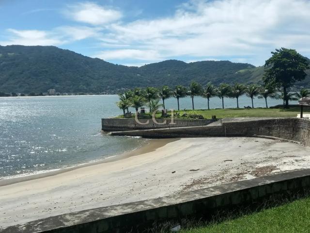 Casa / Sobrado em Condomínio para Venda em Mangaratiba/RJ Pontal do Guity