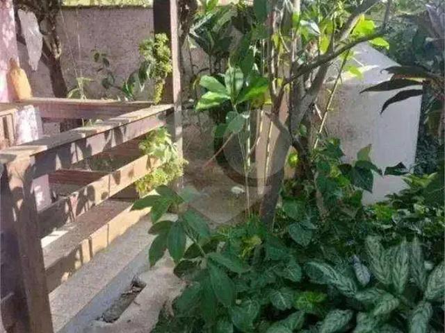 Casa / Sobrado em Condomínio para Venda em Maricá/RJ Centro 2 Quartos
