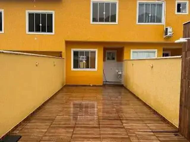Casa / Sobrado em Condomínio para Venda em Maricá/RJ Centro 2 Quartos