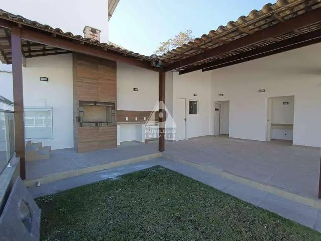 Casa / Sobrado em Condomínio para Venda em Maricá/RJ Flamengo 3 Quartos