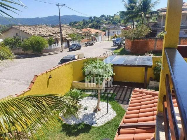 Casa / Sobrado em Condomínio para Venda em Maricá/RJ Itapeba 4 Quartos