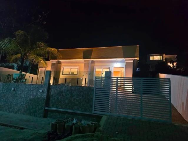 Casa / Sobrado em Condomínio para Venda em Maricá/RJ Spar Inoã 3 Quartos