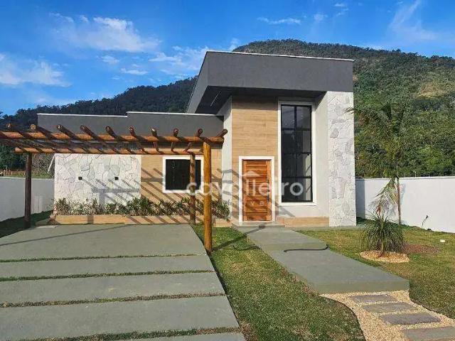 Casa / Sobrado em Condomínio para Venda em Maricá/RJ Ubatiba 3 Quartos