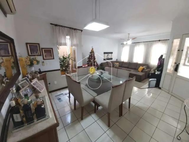 Casa / Sobrado em Condomínio para Venda em Marília/SP Jardim Colibri 3 Quartos
