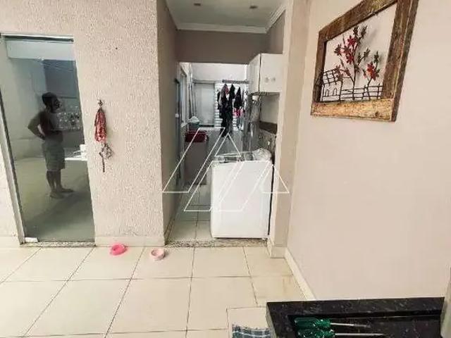 Casa / Sobrado em Condomínio para Venda em Marília/SP Jardim Nazareth 3 Quartos