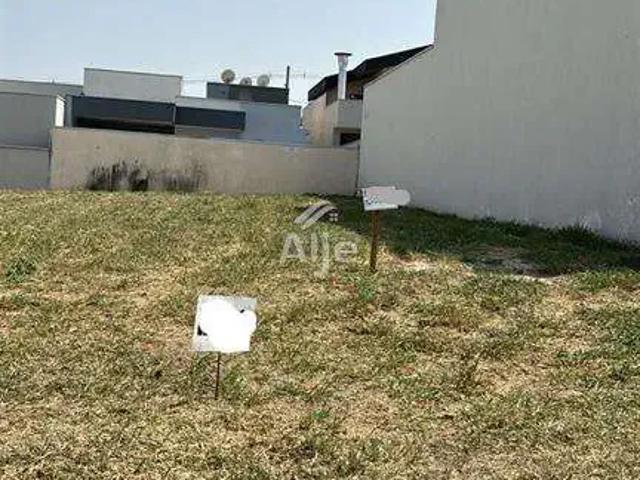 Casa / Sobrado em Condomínio para Venda em Marília/SP Residencial Villa Flora Aquarius
