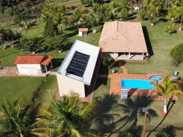 Casa / Sobrado em Condomínio para Venda em Maringá/PR Área Rural de Maringá 3 Quartos