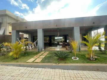 Casa / Sobrado em Condomínio para Venda em Mário Campos/MG Condomínio Serra dos Bandeirantes 3 Quartos