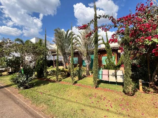 Casa / Sobrado em Condomínio para Venda em Mário Campos/MG Condomínio Serra dos Bandeirantes 3 Quartos