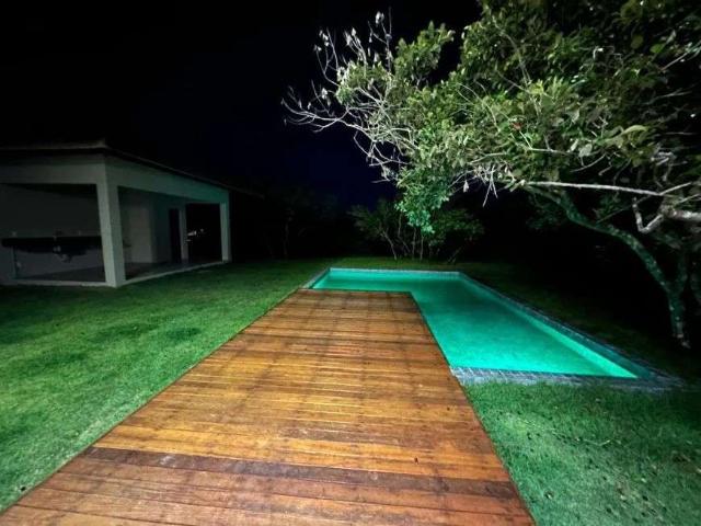 Casa / Sobrado em Condomínio para Venda em Mata de São João/BA Centro 5 Quartos