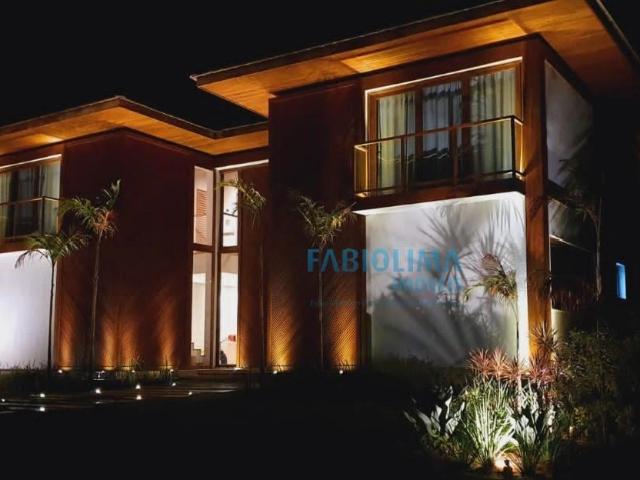 Casa / Sobrado em Condomínio para Venda em Mata de São João/BA Centro 6 Quartos