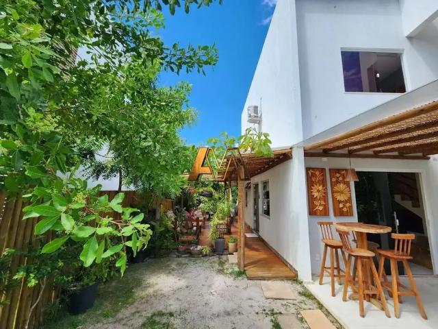 Casa / Sobrado em Condomínio para Venda em Mata de São João/BA Imbassai 2 Quartos