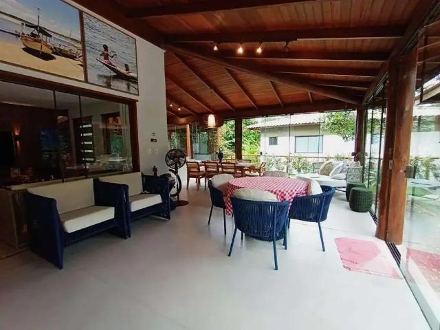 Casa / Sobrado em Condomínio para Venda em Mata de São João/BA Praia do Forte 4 Quartos