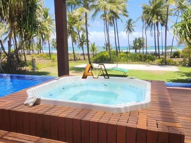 Casa / Sobrado em Condomínio para Venda em Mata de São João/BA Praia do Forte 5 Quartos