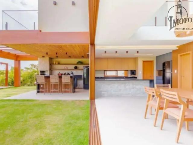Casa / Sobrado em Condomínio para Venda em Mata de São João/BA Praia do Forte 5 Quartos
