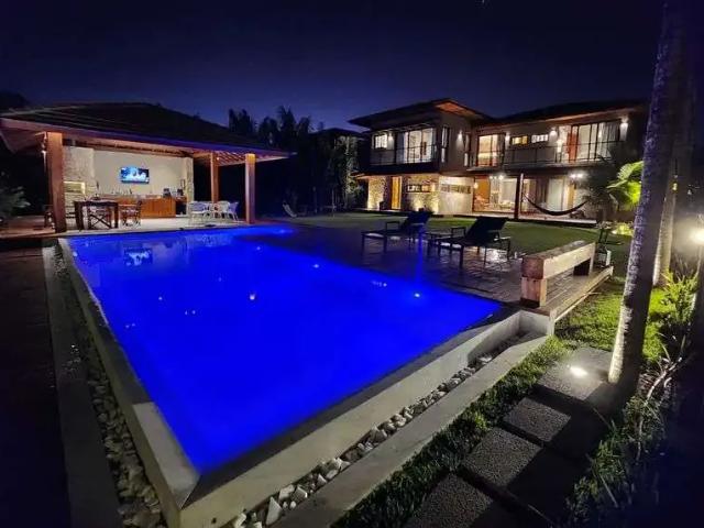 Casa / Sobrado em Condomínio para Venda em Mata de São João/BA Praia do Forte 6 Quartos