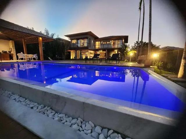 Casa / Sobrado em Condomínio para Venda em Mata de São João/BA Praia do Forte 6 Quartos