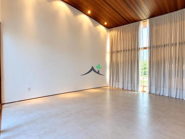 Casa / Sobrado em Condomínio para Venda em Mata de São João/BA Praia do Forte 6 Quartos
