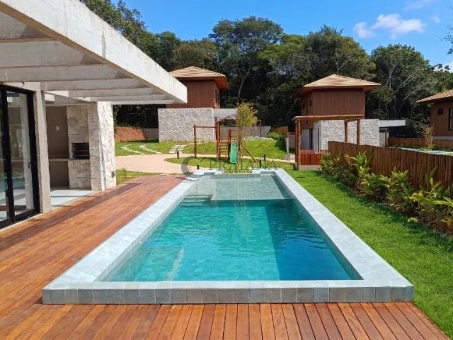 Casa / Sobrado em Condomínio para Venda em Mata de São João/BA Praia do Forte 3 Quartos