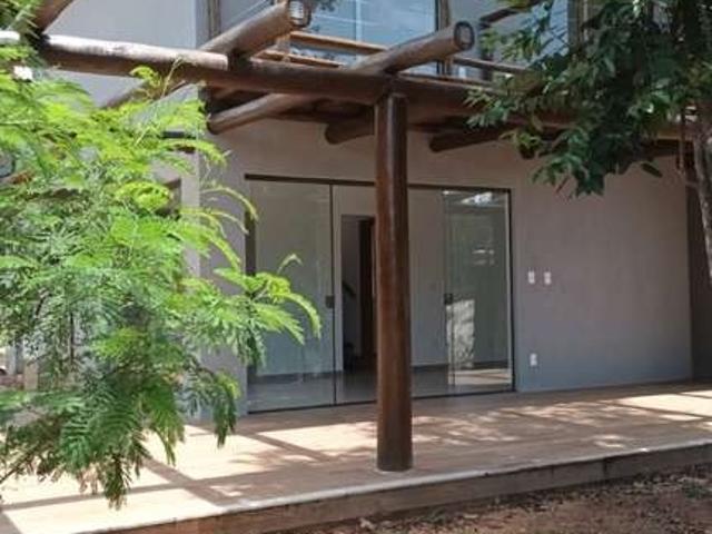 Casa / Sobrado em Condomínio para Venda em Mata de São João/BA Praia do Forte 3 Quartos